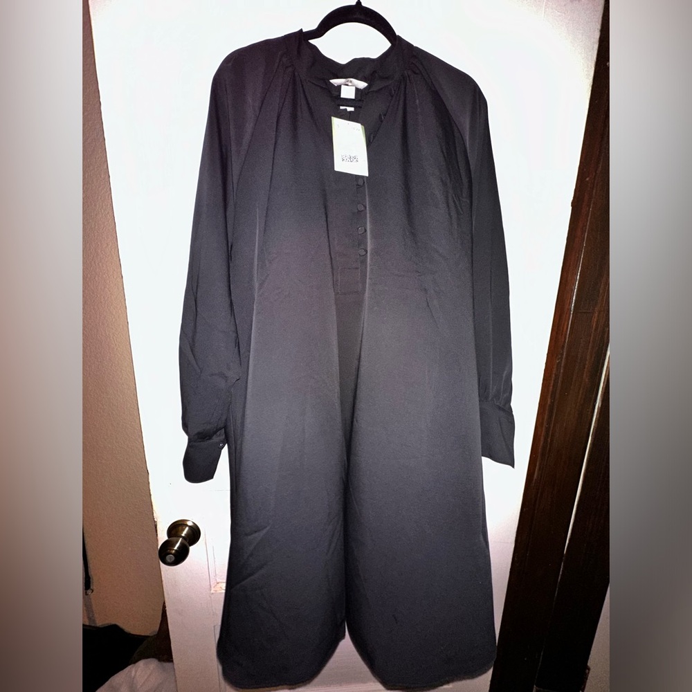 H&M black button up dress. NWT
